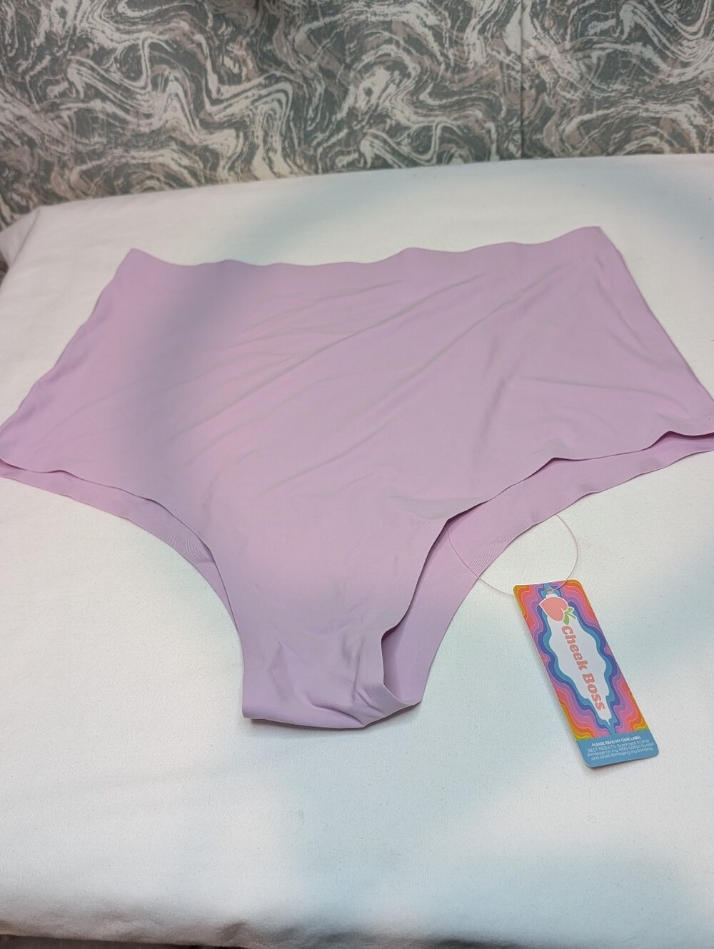 NWT Cheek Boss Cheeky Panties Size Lareg